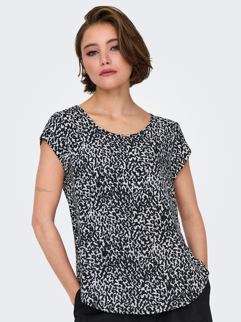 Only - 15161116 ONLVIC S/S AOP TOP NO - Black/Noelle sma