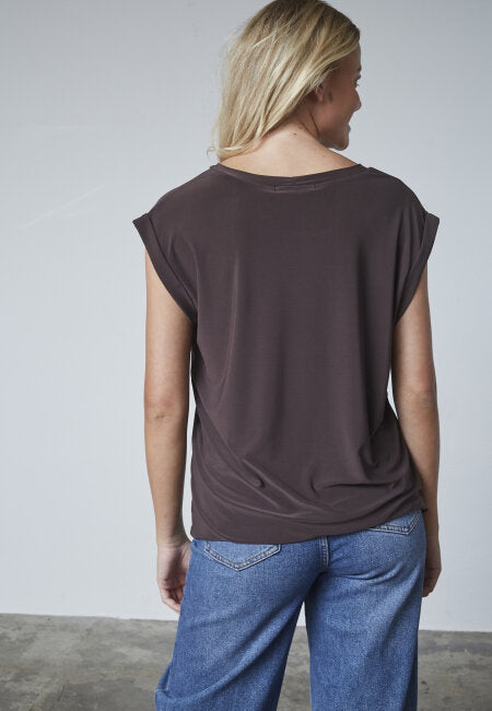 Sisterspoint - Low-a - D. Chocolate / top