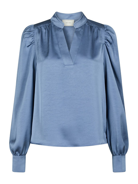 Neo noir - 163769 Rosslyn heavy sateen - 407 Smoke blue / blouse