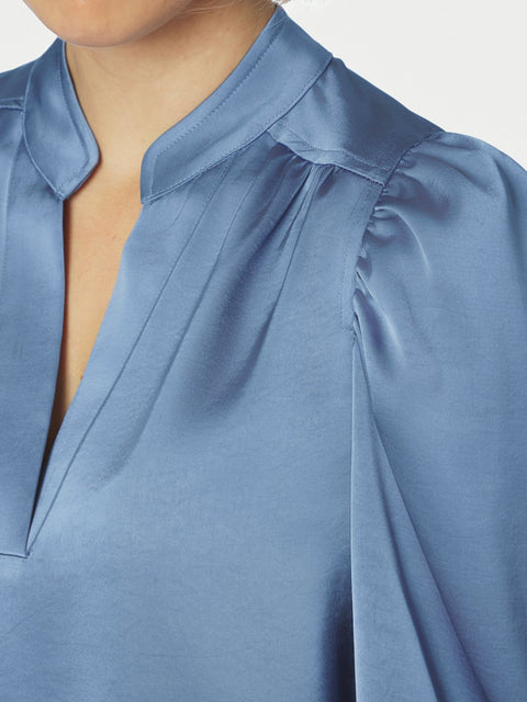 Neo noir - 163769 Rosslyn heavy sateen - 407 Smoke blue / blouse
