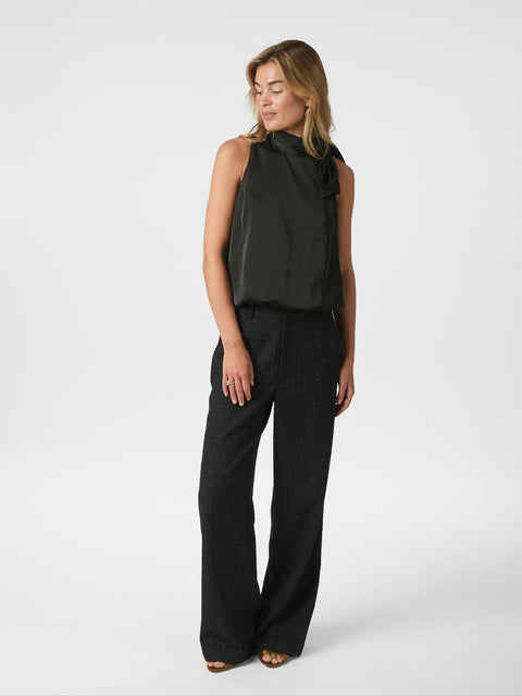 Neo noir - Top 166605 Veda drapy - 100 Black