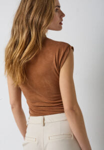Co couture - 33164 CamillaCC tee - 35 Suntan / top