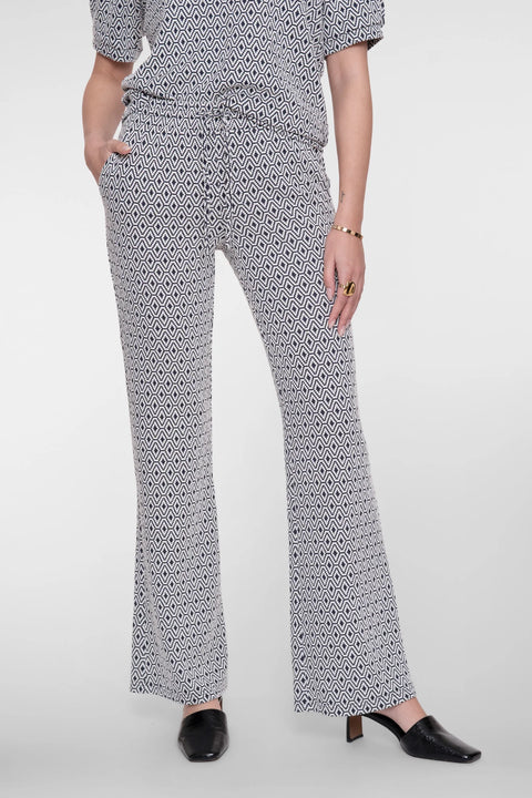 Geisha - 61113-21 - 10 off-white/nav / pants