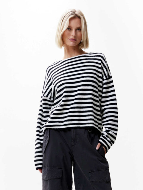 Catwalk Junkie - 2202030803 - 100 black