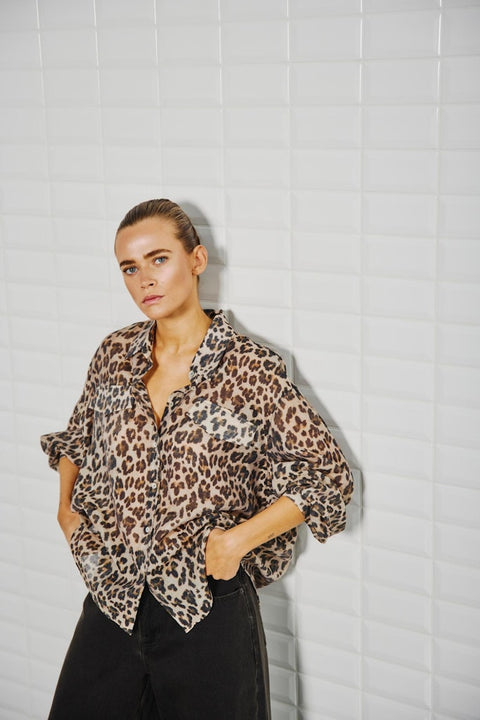 With Black - WBLSANDRA LEO LS - almond leo almon