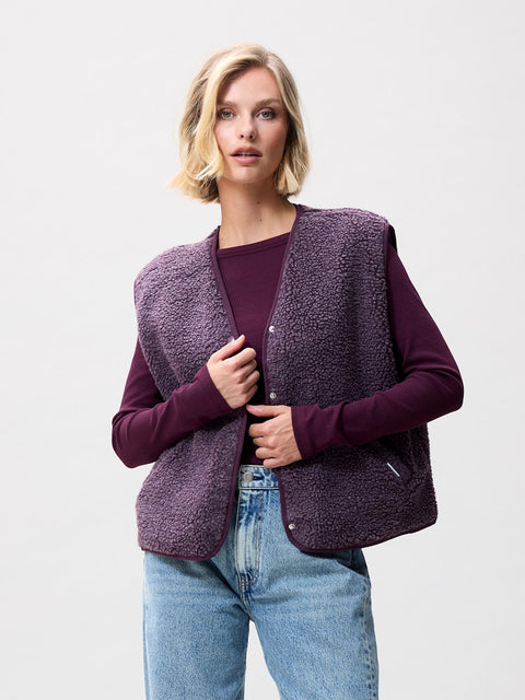Catwalk Junkie - 2504022408 - 239 plum truffle