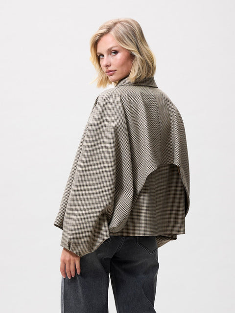 Catwalk Junkie - 2504022410 - 250 brown