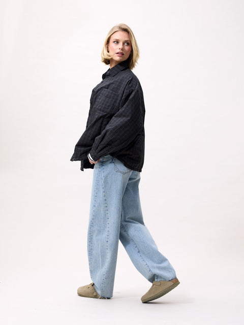Catwalk Junkie - 2603021607 - 182 navy blazer / blouse