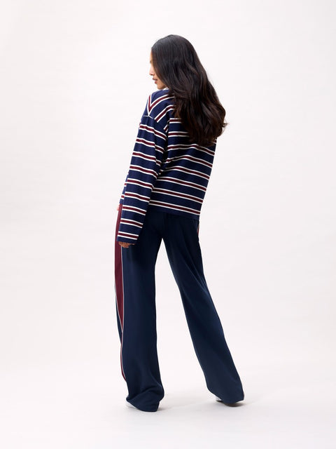 Catwalk Junkie - 2603020406 - 182 navy blazer / longsleeve